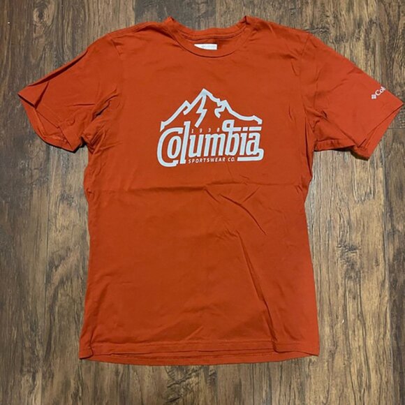 Columbia Other - Columbia sportswear burnt orange &grey Small T shirt